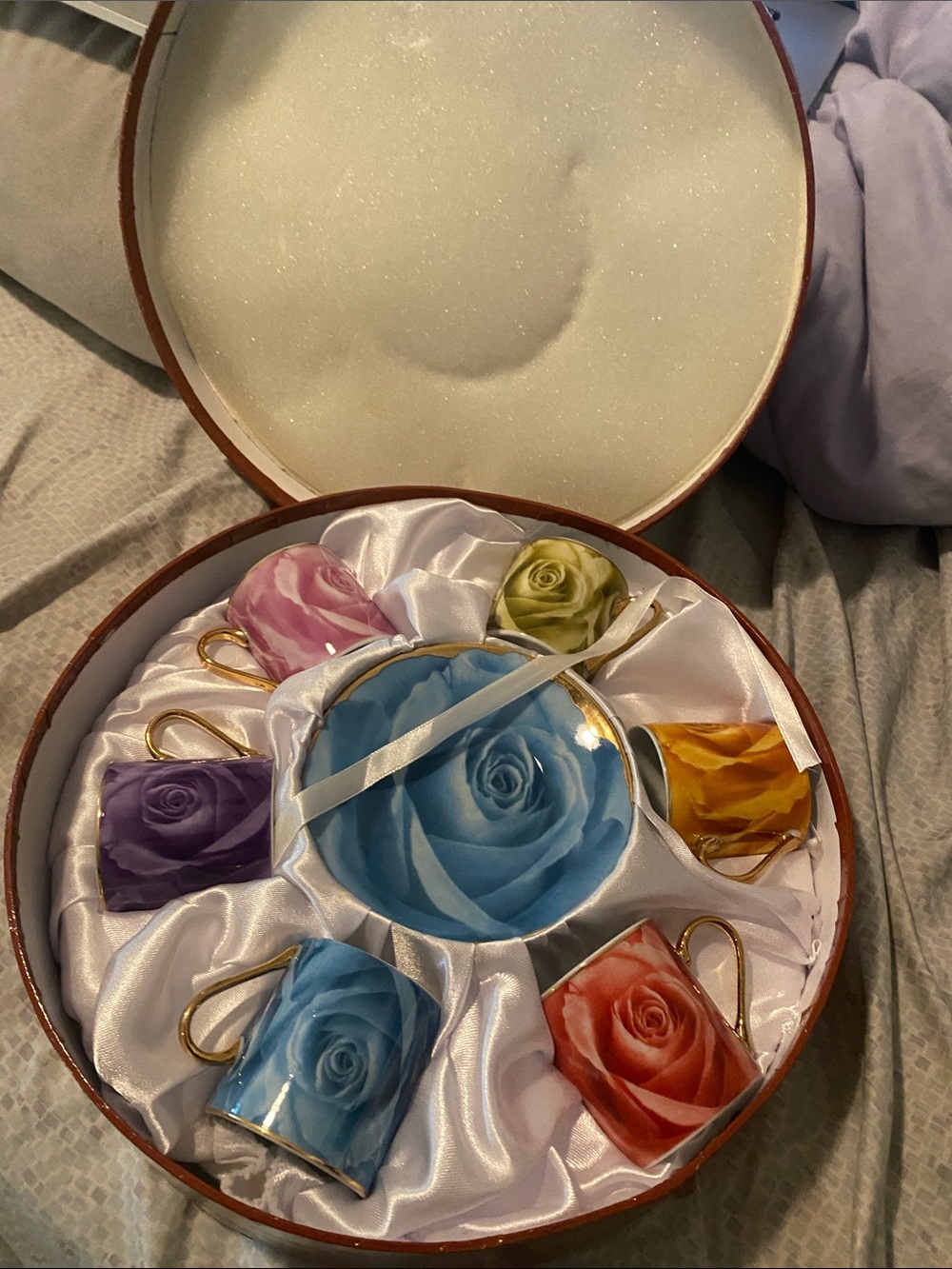 Rose Porcelain espresso Set with Gold Trim